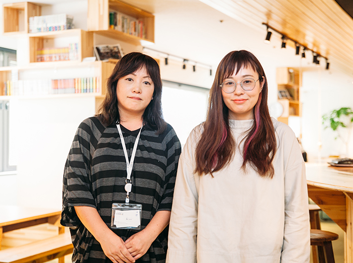 左から、地域イノベーショングループ 栗本 今日子さん、brIT事業部システムアナリスト 星 優里奈さん