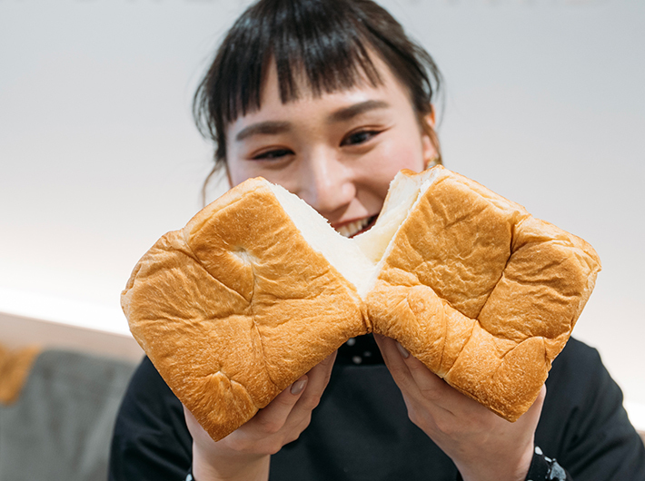 きめ細かな食パンの生地に感動！